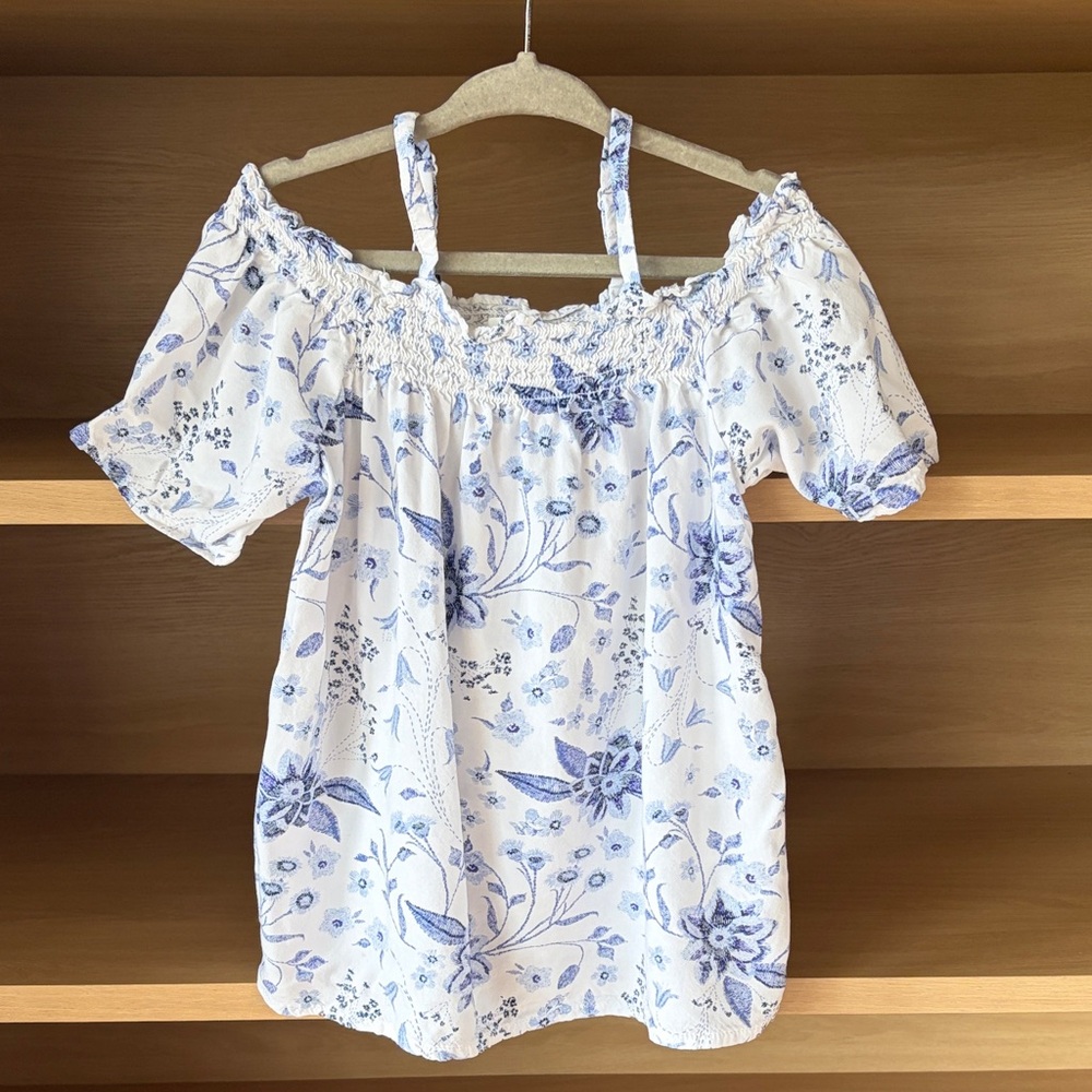 Old Navy• Girls’ Off-the-Shoulder Flutter Sleeve Top |Blue Floral | XS (5)